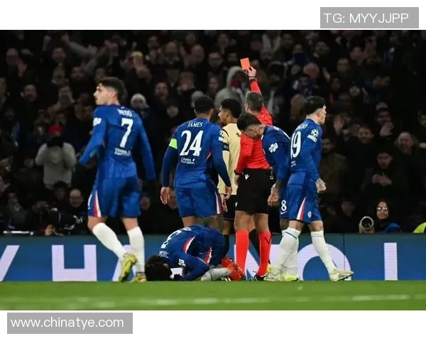 国王杯精彩对决：里昂大胜切尔西乌龙球引发全场狂欢分析