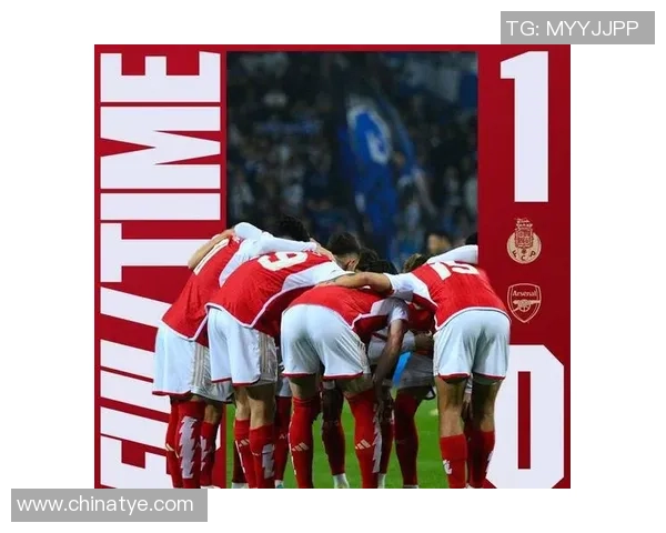 足总杯激战曼联与波尔图平局红牌事件引发全场热议与争议