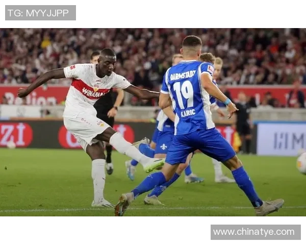 德甲精彩对决AC米兰大胜波尔图乌龙球引爆全场回顾十大进球瞬间